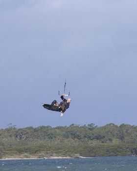 Kitesurfing