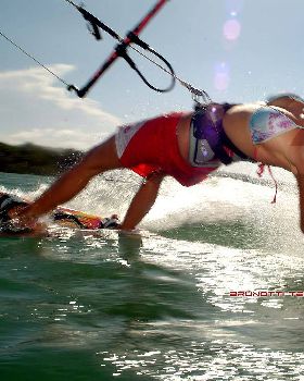 Kitesurfing