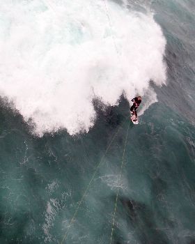 9m 2009 Griffin 17 knots 124 board