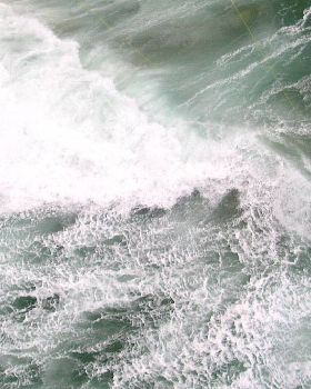 25 to 37 knots Boat Harbour 9m 2009 Griffin