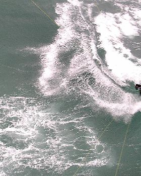 25 to 37 knots Boat Harbour 9m 2009 Griffin