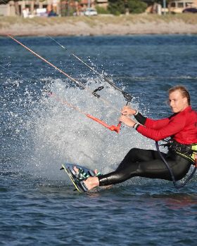 Kitesurfing