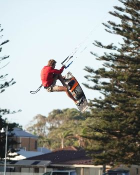 Kitesurfing