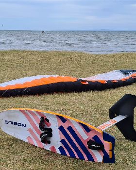 Triton T1 mono wing