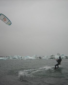 kitesurfing glacier lagoon