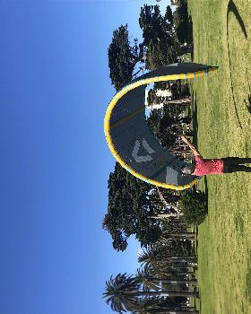 Kitesurfing