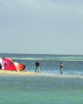 Kitesurfing