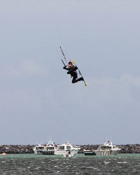 Kitesurfing