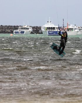 Kitesurfing