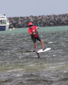 Kitesurfing