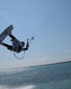 Kitesurfing