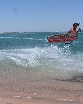 Kitesurfing