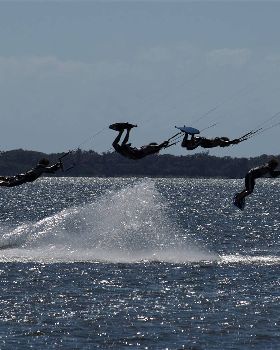 Kitesurfing