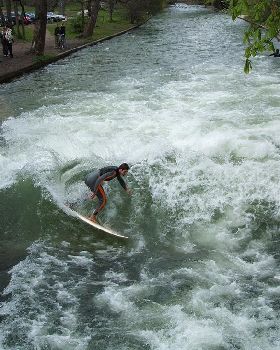 Surfer in landlocked Munich