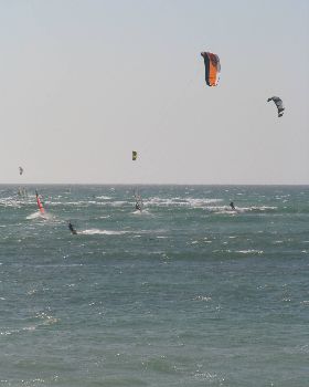 Harmony: 5 kites, 5 pole.