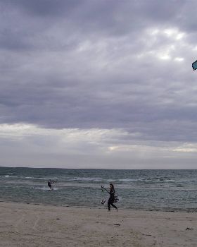 Kitesurfing