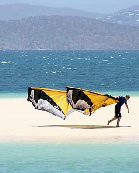 Kitesurfing