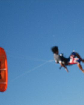 Kitesurfing