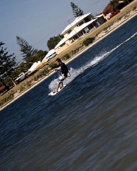 kitesurfing at Safety Bay WA 13 dec 08