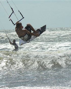 Kitesurfing