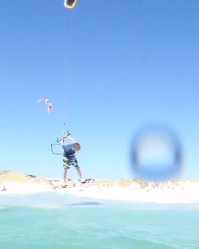 Kitesurfing