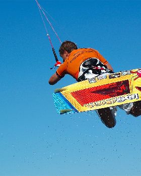 Kitesurfing