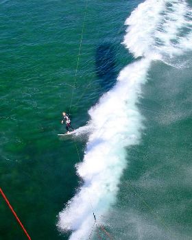 Griffin 2009 10.5m 14 to 17 knots 5ft 10 Jimmy Lewis