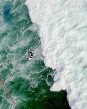Griffin 2009 10.5m 14 to 17 knots 5ft 10 Jimmy Lewis