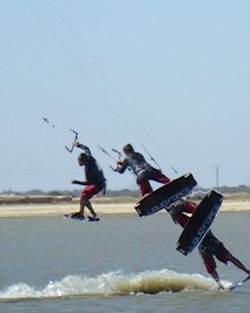 Kitesurfing