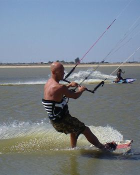 Kitesurfing