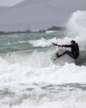 kitesurfing, lyall bay, welllington NZ