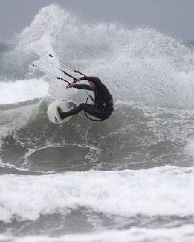kitesurfing, lyall bay, welllington NZ