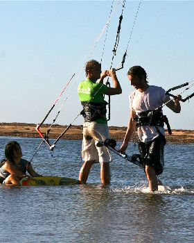 Kitesurfing