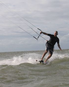 Kitesurfing