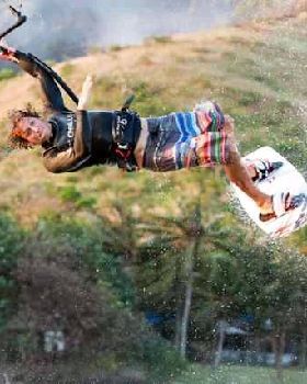 Kitesurfing