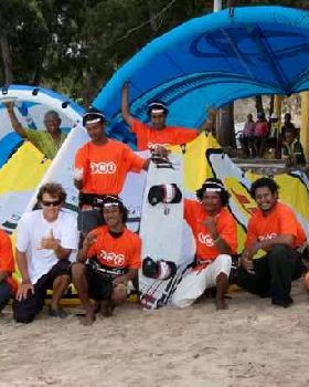 Kitesurfing