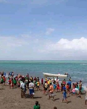 Kitesurfing