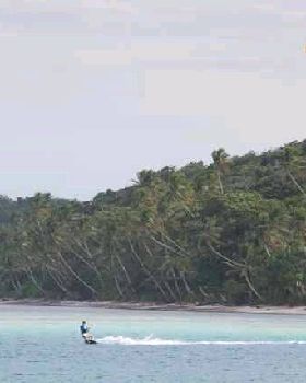 Kitesurfing