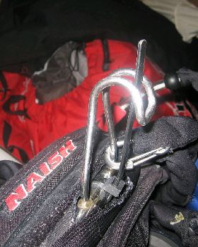 Cable tie on spreader set-up