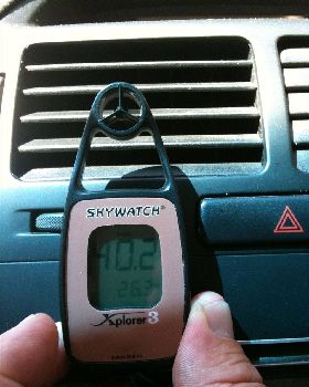 wow it's windy... in my car