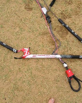 2010 north fuse 12m 4 line bar