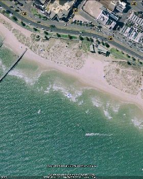 Pt Melbourne beach