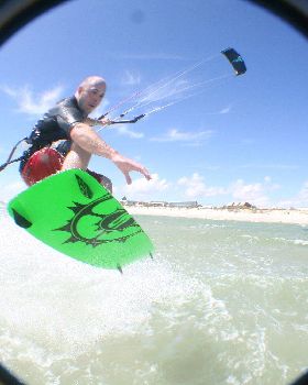 Kitesurfing