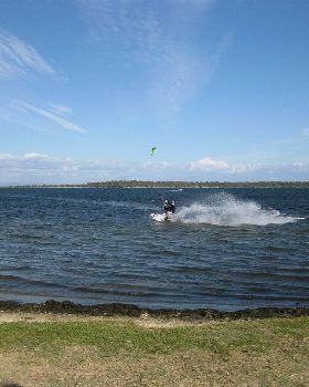 Kitesurfing