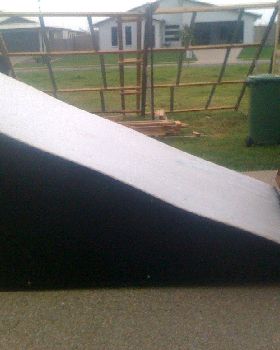 20m flat bar coming along and the KSA kicker is almost done!