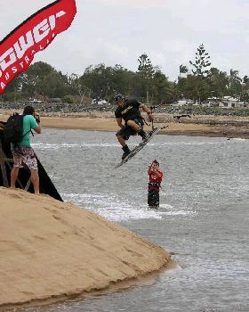 Kitesurfing