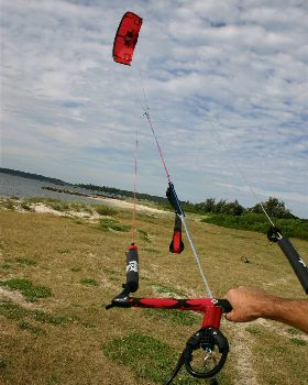 Kitesurfing