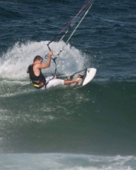 Kitesurfing