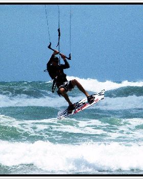 Kitesurfing