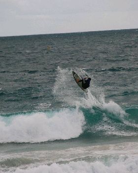 Kitesurfing